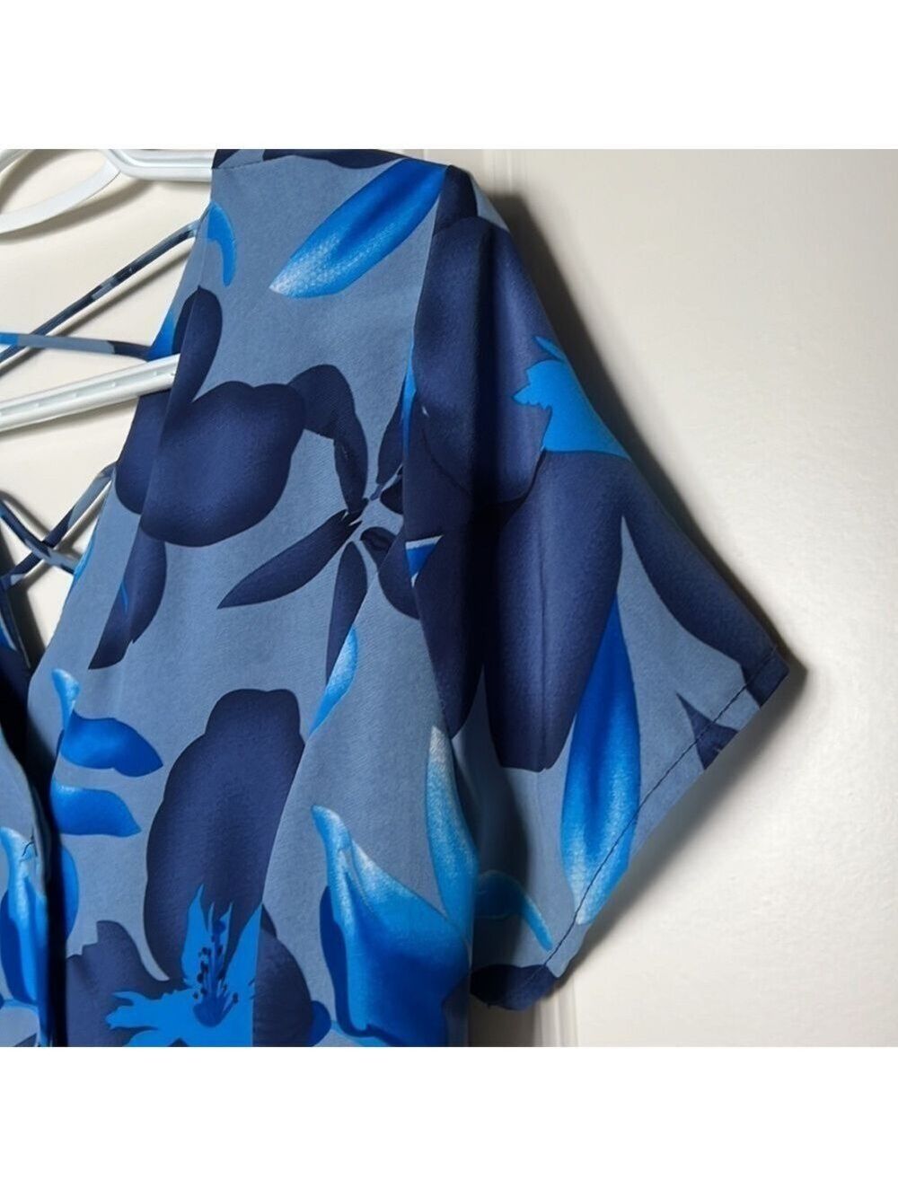 Penman’s Blue Vintage Floral Button Down Short Sleeved Size Small - Picture 7 of 11